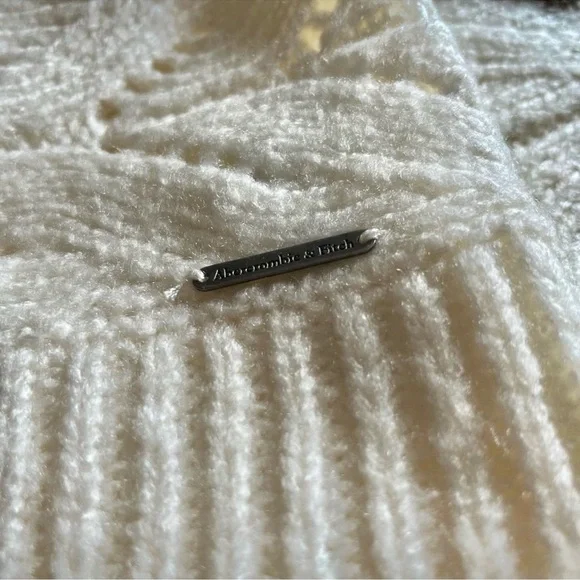 Abercrombie & fitch Elegant Cream Sweater Size M - Picture 7 of 7